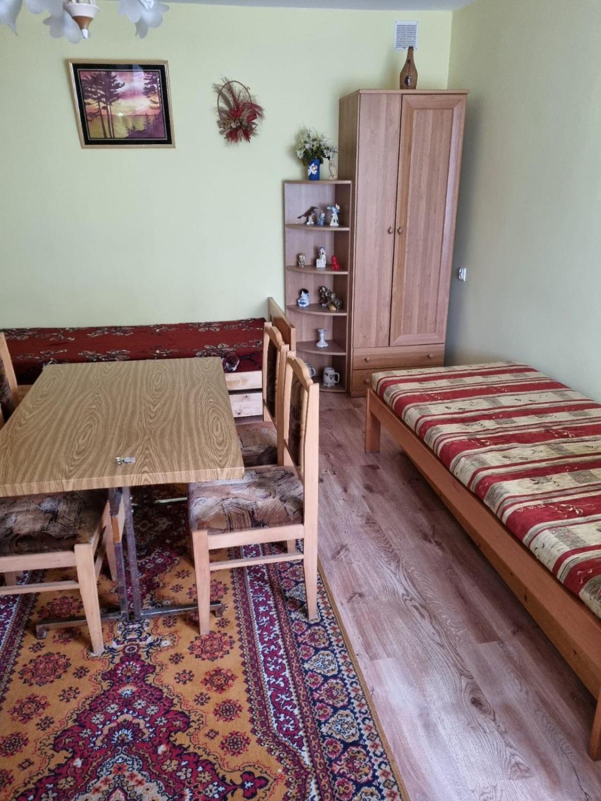 Perly Roztocza Nowak Maria